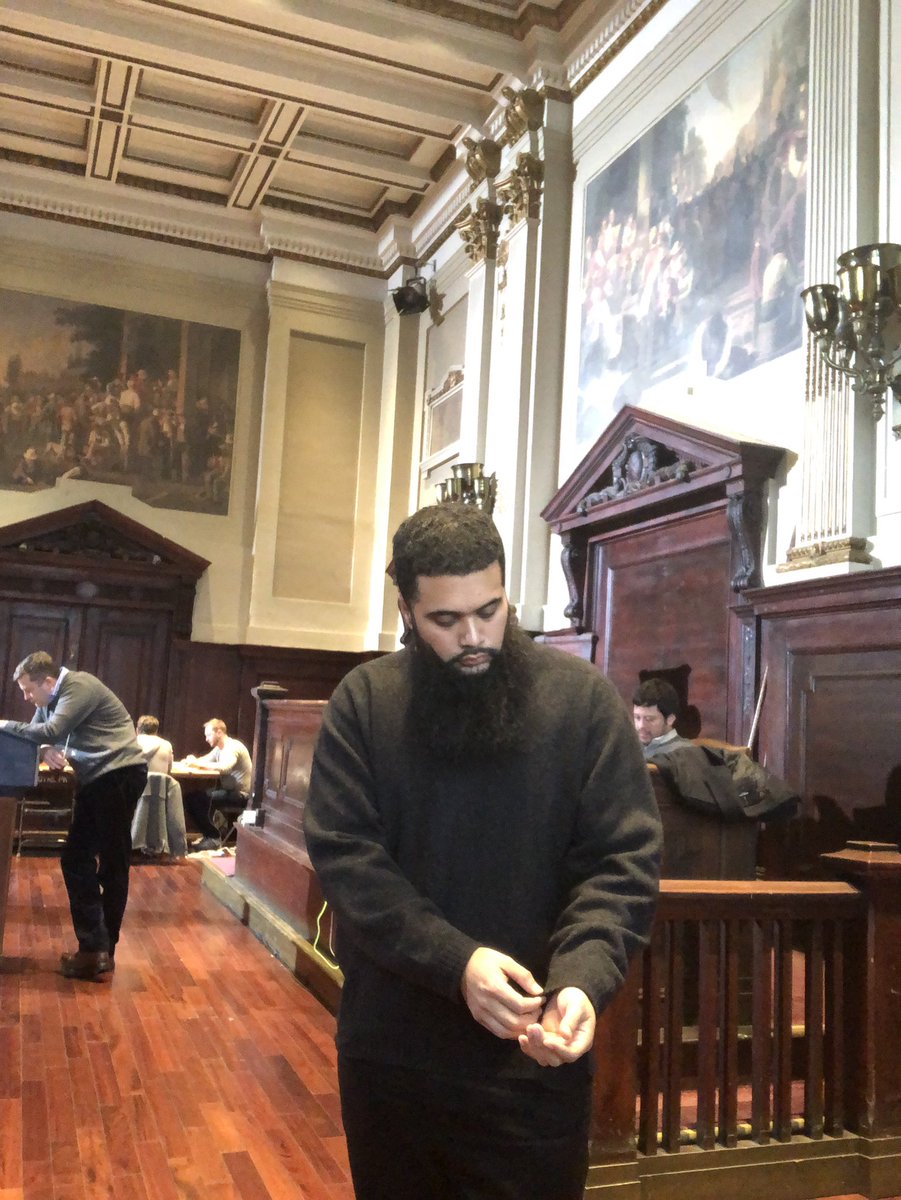 CharlieUptown's tweet image. Look for me doing background acting as a small business owner from Yonkers in Season 5 on Showtime’s hit drama series “Billions” premieres Sunday May 3, 2020 9pm (ET) Thank You GOD, in Jesus’s name 🙏 #backgroundwork #backgroundactor #onset 🎬🎥🏁