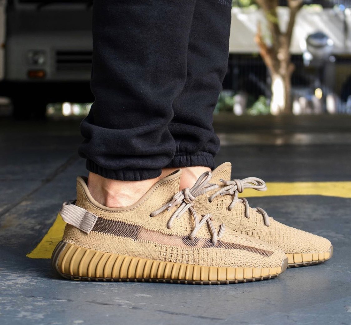 yeezy 350 earth on feet