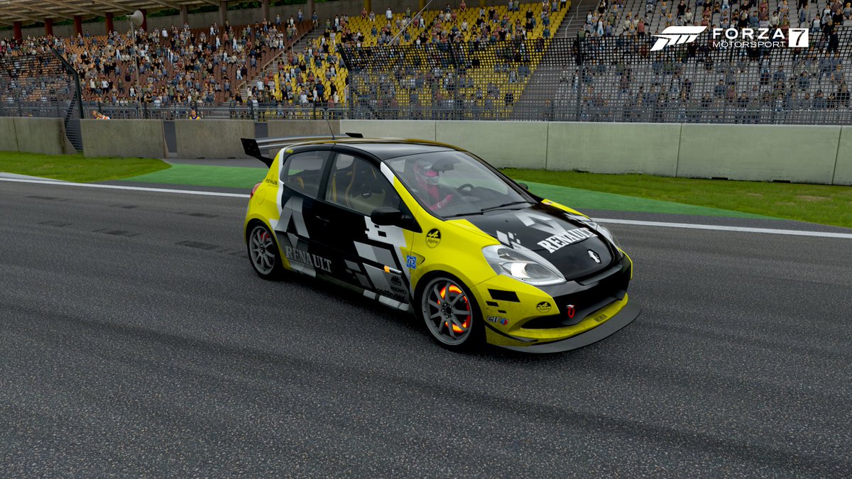 iTacticaL85's tweet photo. Thought would do some tuning and go back to the 1st car I tuned on #forza7 what a difference a slight build change and some tweaks can make so now shared the Div Spec C500 Clio π #TacticaLTuning paint by @GTR_GrandSean πͺ https://t.co/s3ZWv4IXet