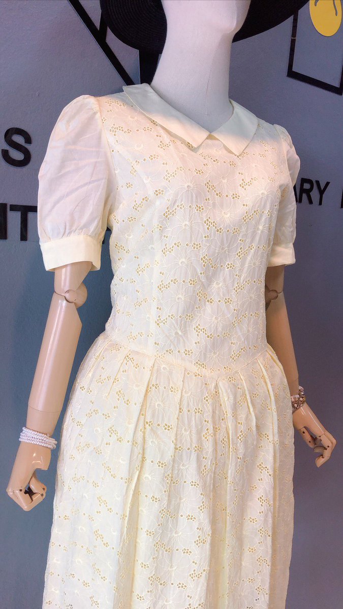 meawjaa099's tweet photo. 27.เดรสฉลุสีเหลืองนวลสวยมาก Bust:33" Wasit:30" Length :40" ╔═.♥.══════╗
   $  S A L E  $
╚══════.♥.═╝ 790฿(26.12$) Shipping not included #โล๊ะตู้ #เสื้อผ้ามือสอง #ส่งต่อ #เสื้อฮู้ด #ชุดวินเทจ #เดรสมือสอง #ขายของออนไลน์ #ตามหา #vintagepatcwork https://t.co/a3EY376pDp