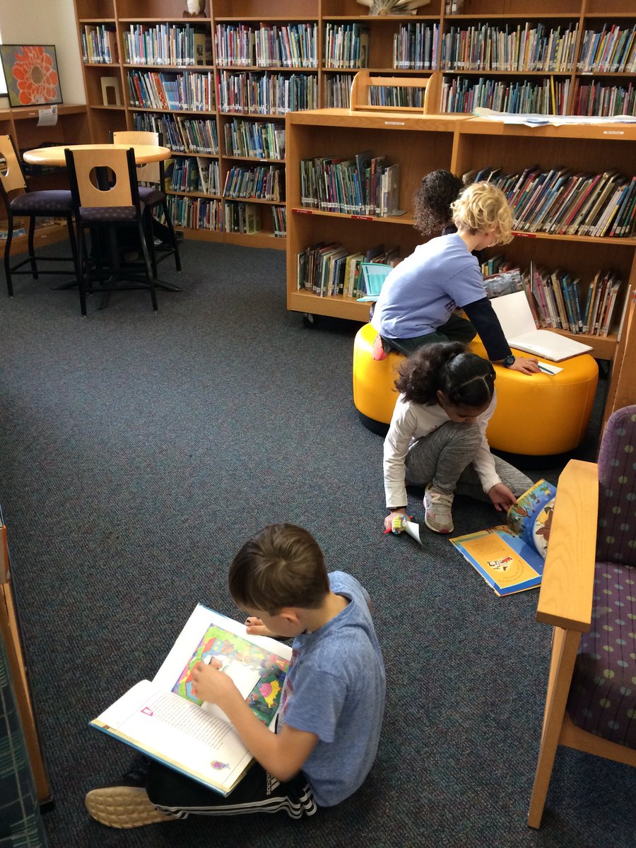 Looking at books for powerful words after reading “Max’s Words” and “The Word Collector”. Resulted in kids actually browsing and wanting to check put a book they discovered!  Fun class!