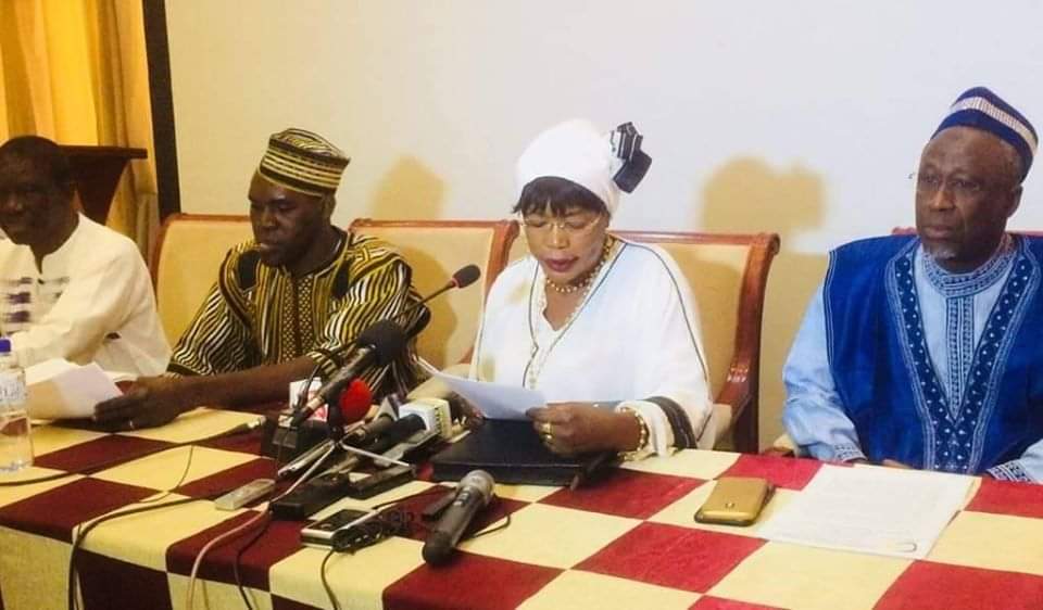 infowakat's tweet photo. #Burkina 

Safiatou Lopez, a présenté hier 16 janvier 2020 une nouvelle #OSC. Le Mouvement pour le plaidoyer du retour de la paix et de la cohésion sociale du Burkina Faso (#MPCRN).  
https://t.co/hrqWWyHAak https://t.co/RaRKZyvLa4