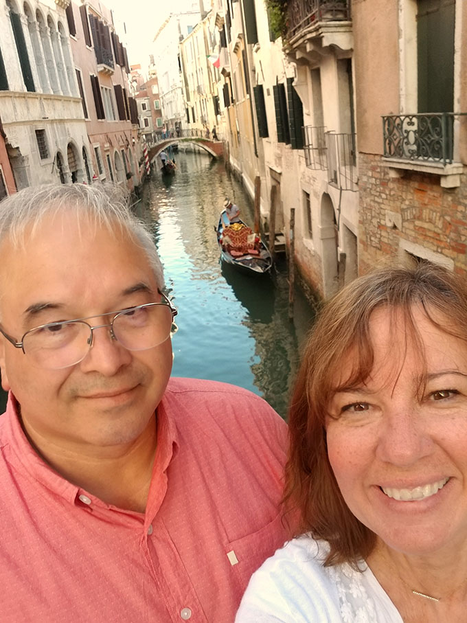 AskChefDennis's tweet image. Travel is my latest passion and I’ve been fortunate enough to enjoy trips around the world and write about my adventures.  Where will you travel to this year? askchefdennis.com    #FoodieFriday #travel #blogger