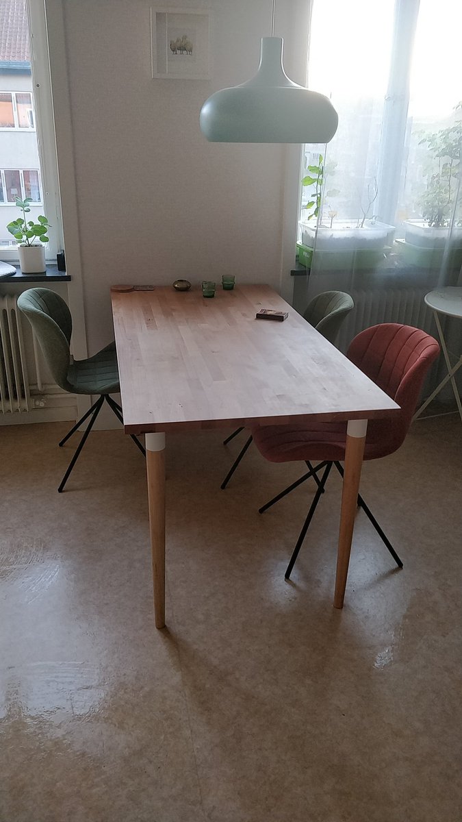 Basil Lange tweet media