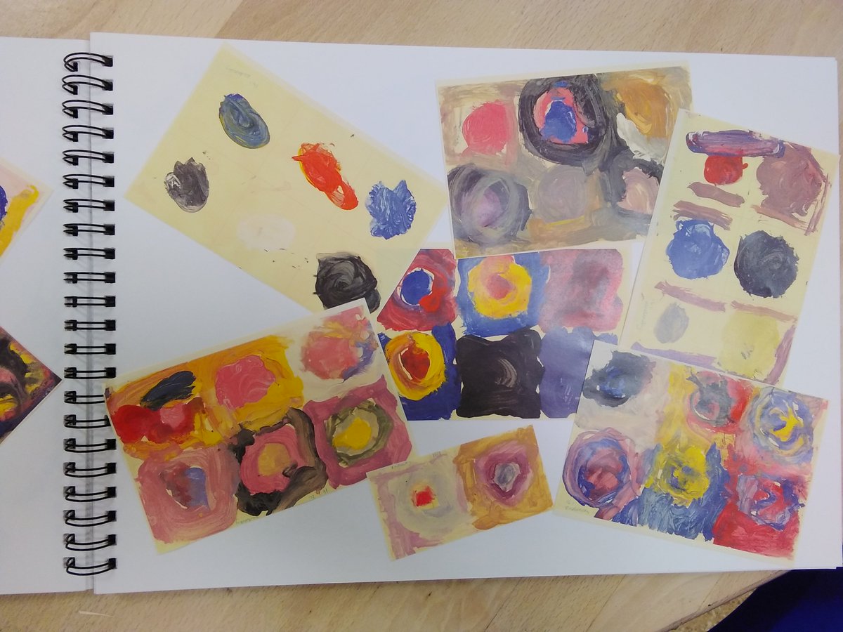 navigationEYFS's tweet photo. Our skills this week have built on our colour mixing from last week. We have used white and black to tone and shade. Our final challenge was to create our own Kandinsky Circles using all the skills we had learnt over the 2 weeks. We did an amazing job! https://t.co/jsVJYZtehs