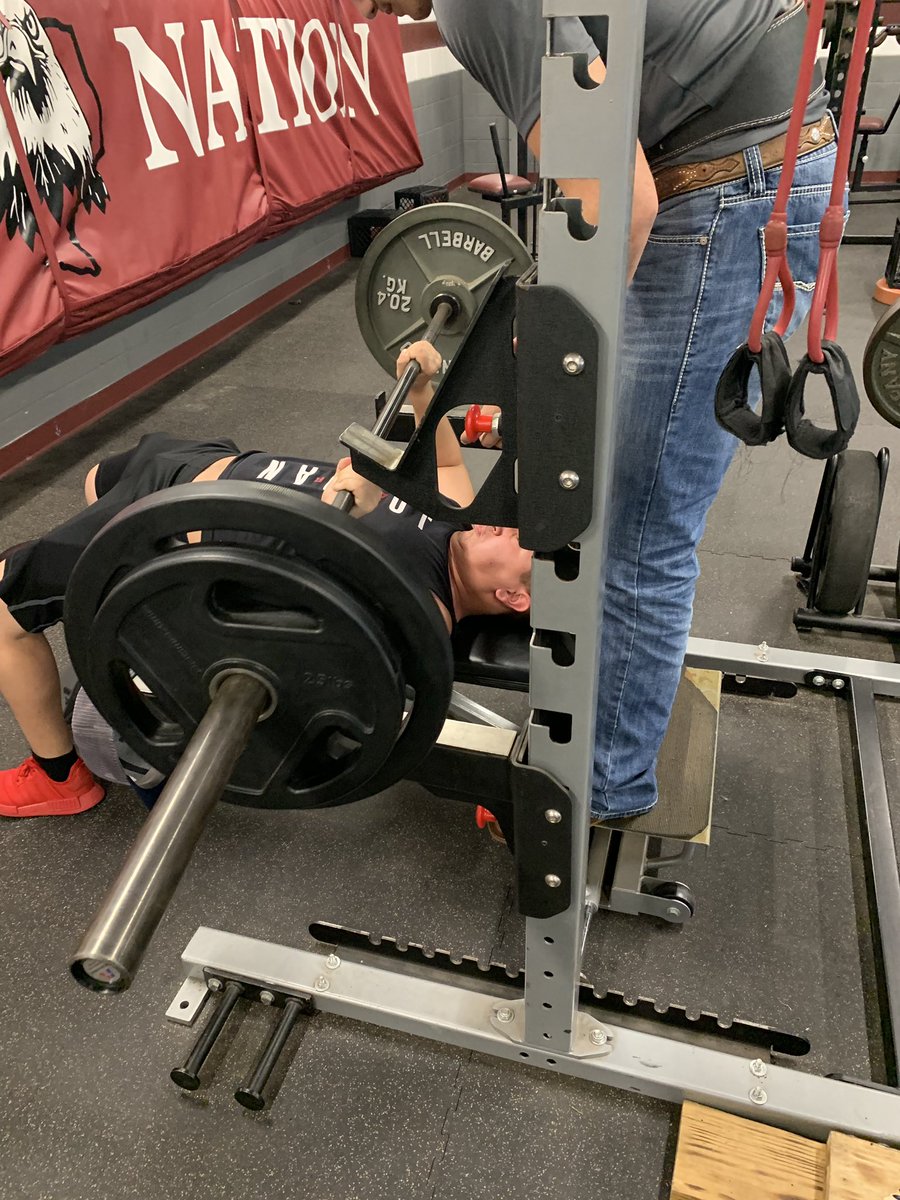 CoachJB71's tweet photo. Putting in work! https://t.co/E5JRm1vVGF