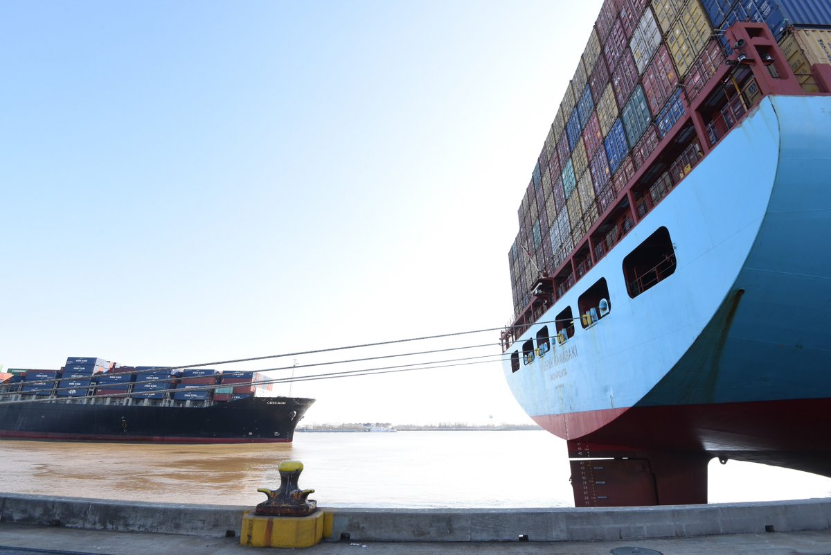 VesselFinder's tweet photo. Port NOLA Sets New Container Record in 2019
https://t.co/7uJt4KmU5Z #PortofNewOrleans #PortNOLA #Containers #shipping https://t.co/D6reBat2MT