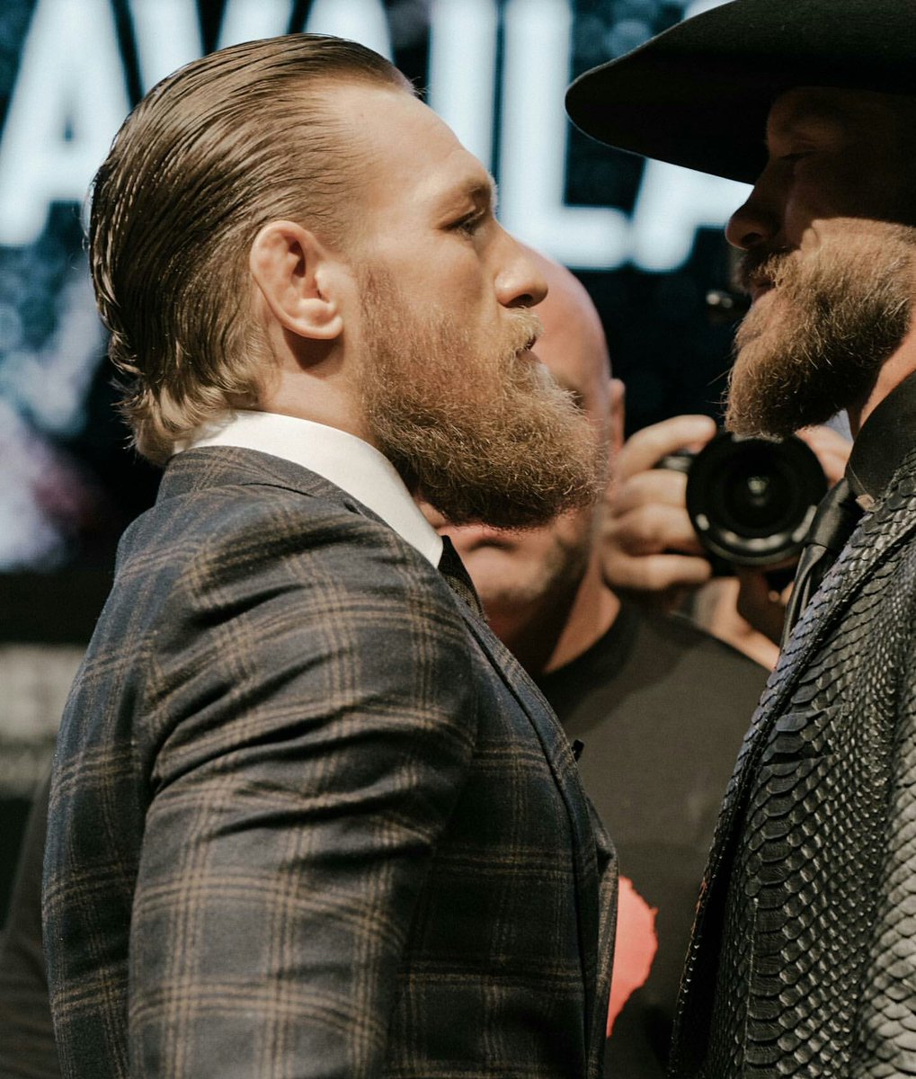 TheOrlandini's tweet photo. ¿Qué me van a venir a hablar de clase?
#ConorIsBack #McGregorVsCowboy
#UFC246 https://t.co/3dWVDzImwK