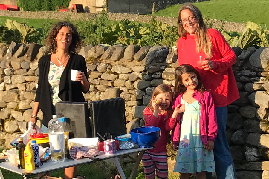 Don't forget, you can now purchase Masons gift vouchers on our website! The perfect treat for a loved one 😊 > bit.ly/39Ik57a

#camping #glamping #campinguk #glampinguk #outdoors #Yorkshiredales