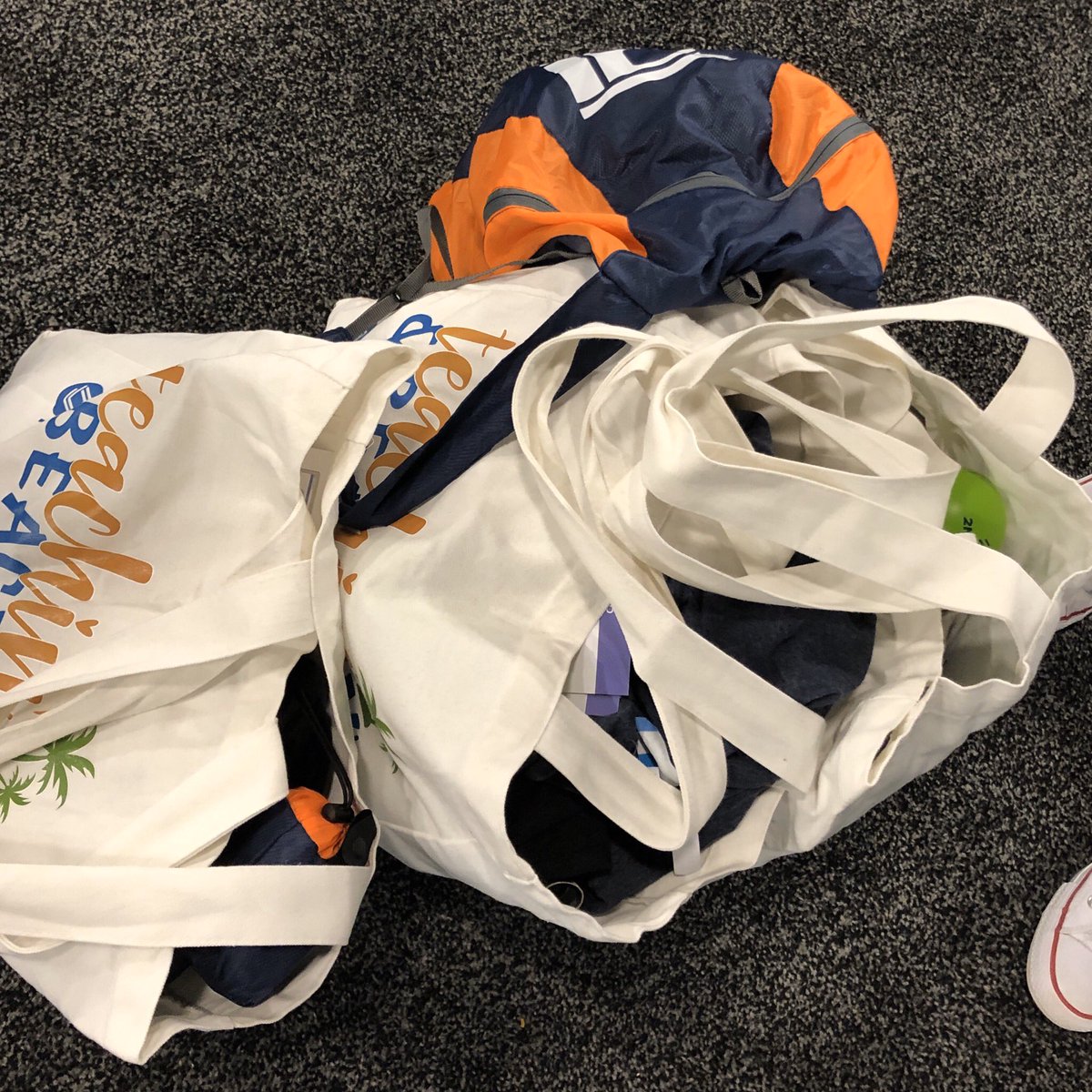 Swag coming back to <a href="/EdCampBryan/">EdCampBryan</a> from #fetc! <a href="/OneBryanPL/">Bryan County Schools-PL</a>