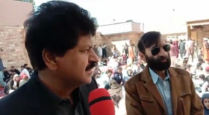 lalaRehmankhat1's tweet photo. #Hyderabad
PPP MPA #PS64 Abdul Jabbar Khan Interviewed by Fayaz Khan Awan Senior Journalist District Hyderabad on 2nd Death Anniversary of Marhoom Baba Dawood Khan at Khan House. PPP Chairman #UC89 Abdul Rasheed Khan also present. https://t.co/Z2LvM6f8Z8