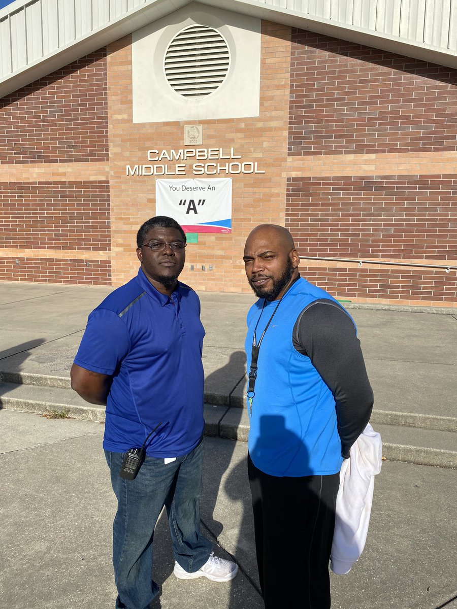cmspartans's tweet photo. Blue House representing at Campbell Middle School. #HouseSystems Home of the #1 Spartans. https://t.co/aLXXasDtNa