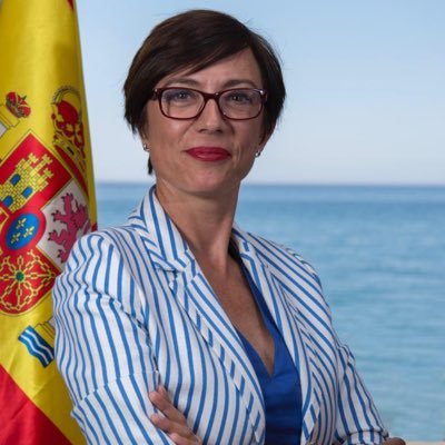 El Consejo de Ministros ha nombrado a María Gámez @Maria2Gamez Directora General de la <a href="/guardiacivil/">Guardia Civil</a> (será la primera mujer en dirigir el Cuerpo)
#Bienvenida, Directora