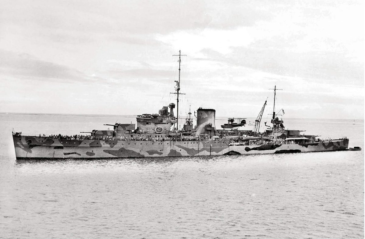 yulenbilbao's tweet photo. New Zealand Navy light cruiser HMNZS Achilles https://t.co/OH8J2DdEuJ