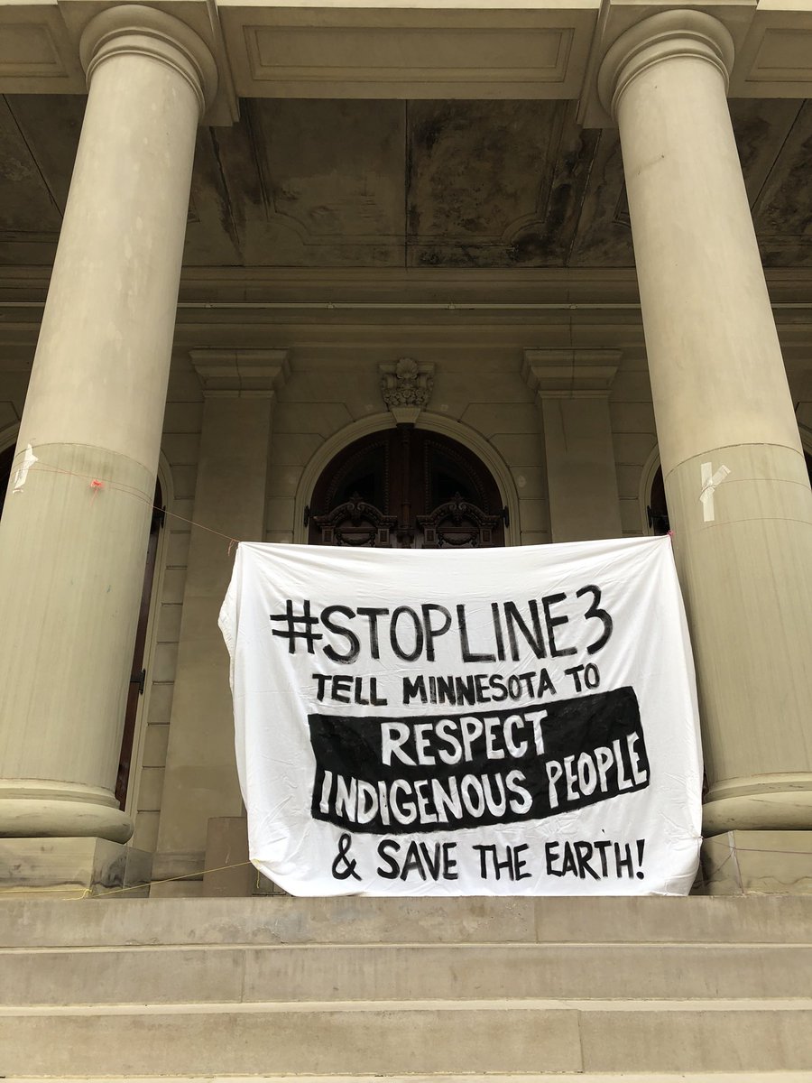 superat04's tweet photo. @GovWhitmer @gretchenwhitmer Tried to get a message to you earlier but security made me take it down. Can you take action on this? The pipeline is going to cross through fertile land and water bodies, violate treaties w/ indigenous people, and end up at the shore of Lake Superior https://t.co/d9jJVa0owA