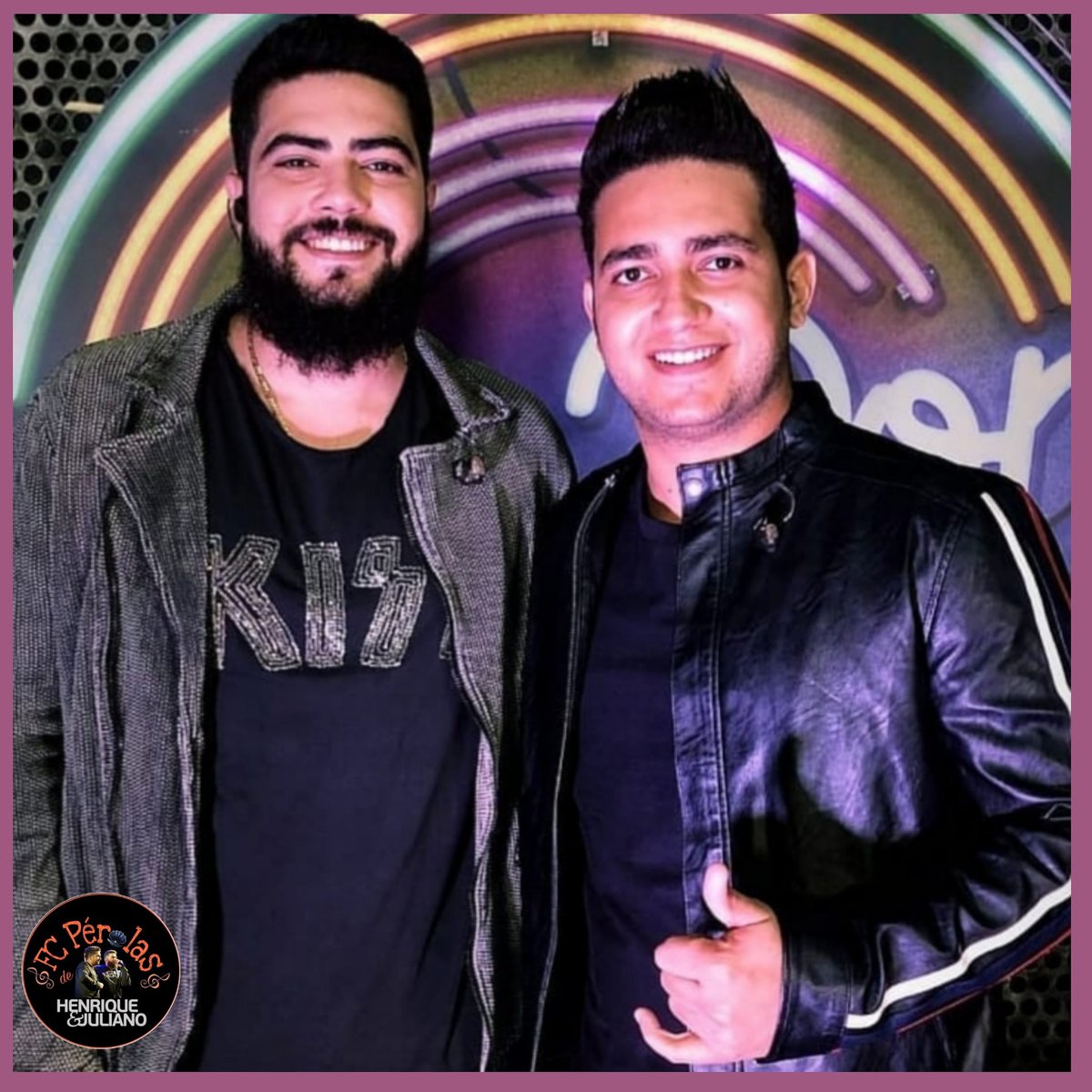 fcperolas_hej's tweet photo. A vida é feita de escolhas e eu escolhi amar vocês ❤❤💋
.
.
.
@HeJOficial @juliano_hej #LiberdadeProvisoria #BrigaFeia #SemRede #VoltaPorBaixo #NaoGostoEuAmo #PORRANHENHUMA #henriqueejuliano #hej #workshow #fcperolas_hej #barbudos #piloto #sertanejo #fãs #tbt❤ #musica #Ricelly https://t.co/KTyDdCz3zQ