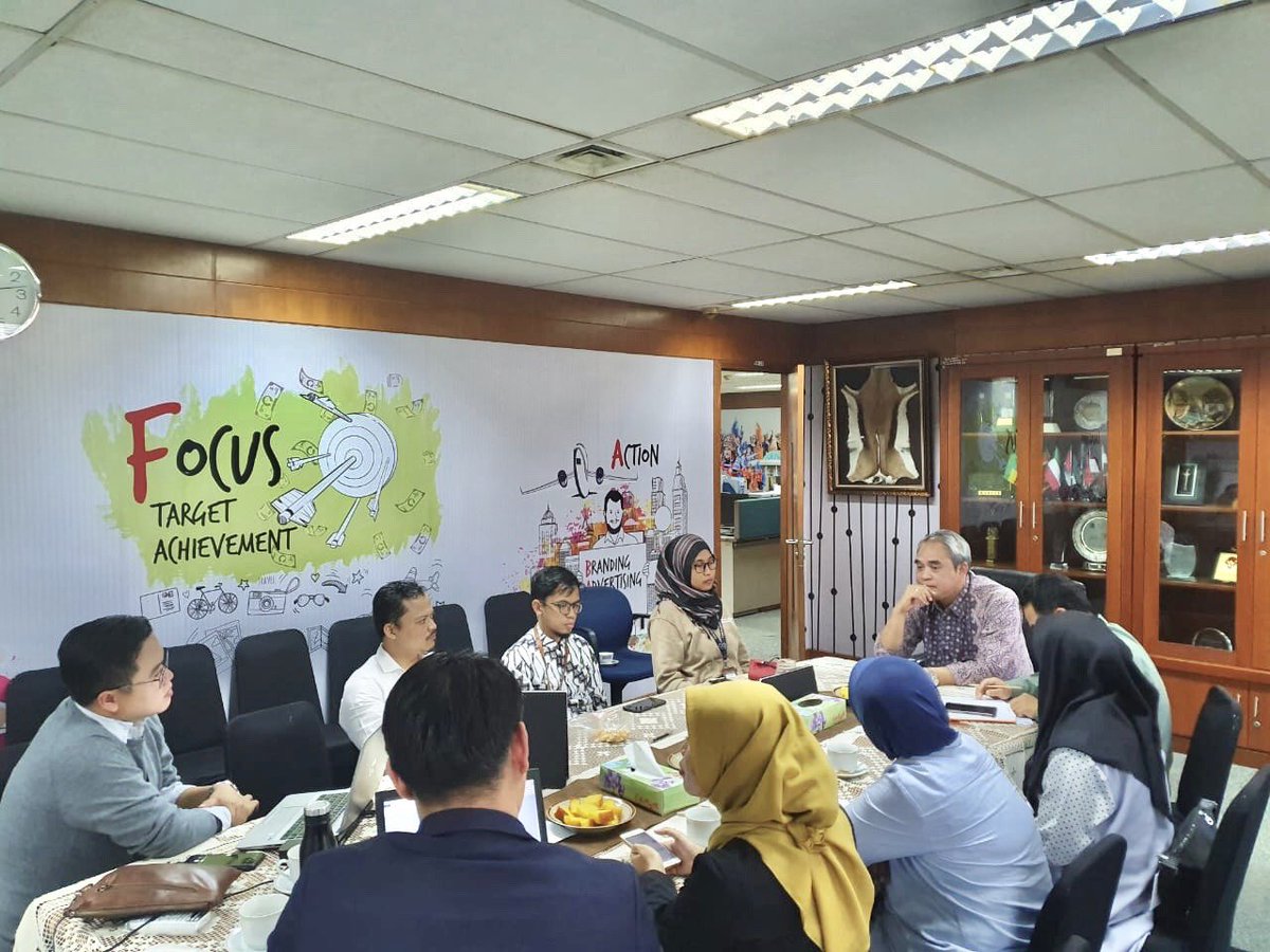 SigitWtj's tweet photo. Coordination w #consortium #Accor #Safara #GoIndonesia #TambatanHati etc talking bout the way forward to attract more from MiddleEast SaudiArabia & SouthCentralAsia @indtravel @Parekraf_RI #SalamKreatif #WonderfulIndonesia @Kemlu_RI #DBPPII #AsdepRIII #15/1/20 https://t.co/AhCdpYmF5I