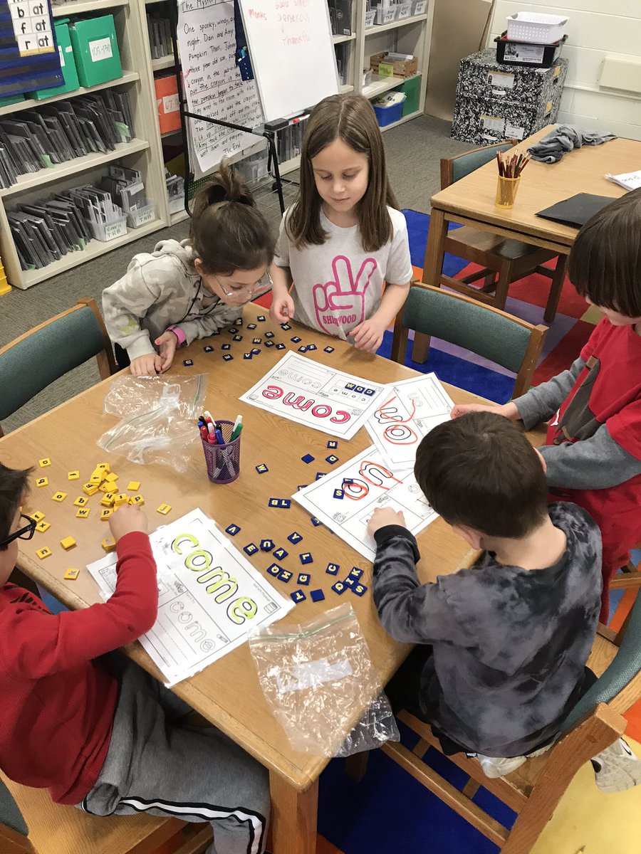 These Kinder-readers ROCK! <a href="/SherwoodPandas/">Sherwood School</a> #112Leads <a href="/D112Teachers/">District112Teachers</a>