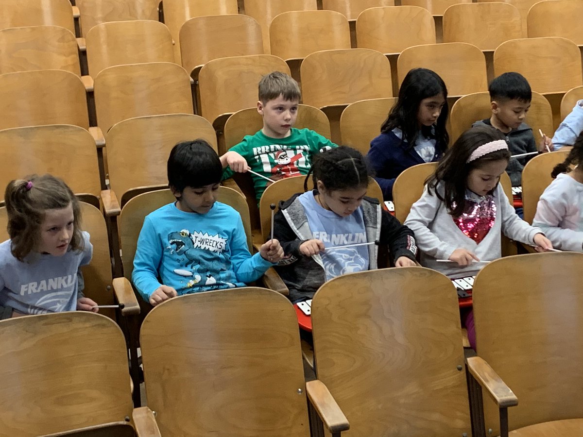 ccarlsond64's tweet photo. Perfecting some mallet skills on the bells today with Mr. Everybody’s Musical Apartment! We know our new friends Crazy Cat (C), Dizzy Dog (D), and Mr. Everybody (E) so well now! #d64music #d64leadwithlove #falcons64 https://t.co/4HDa1SpsYz