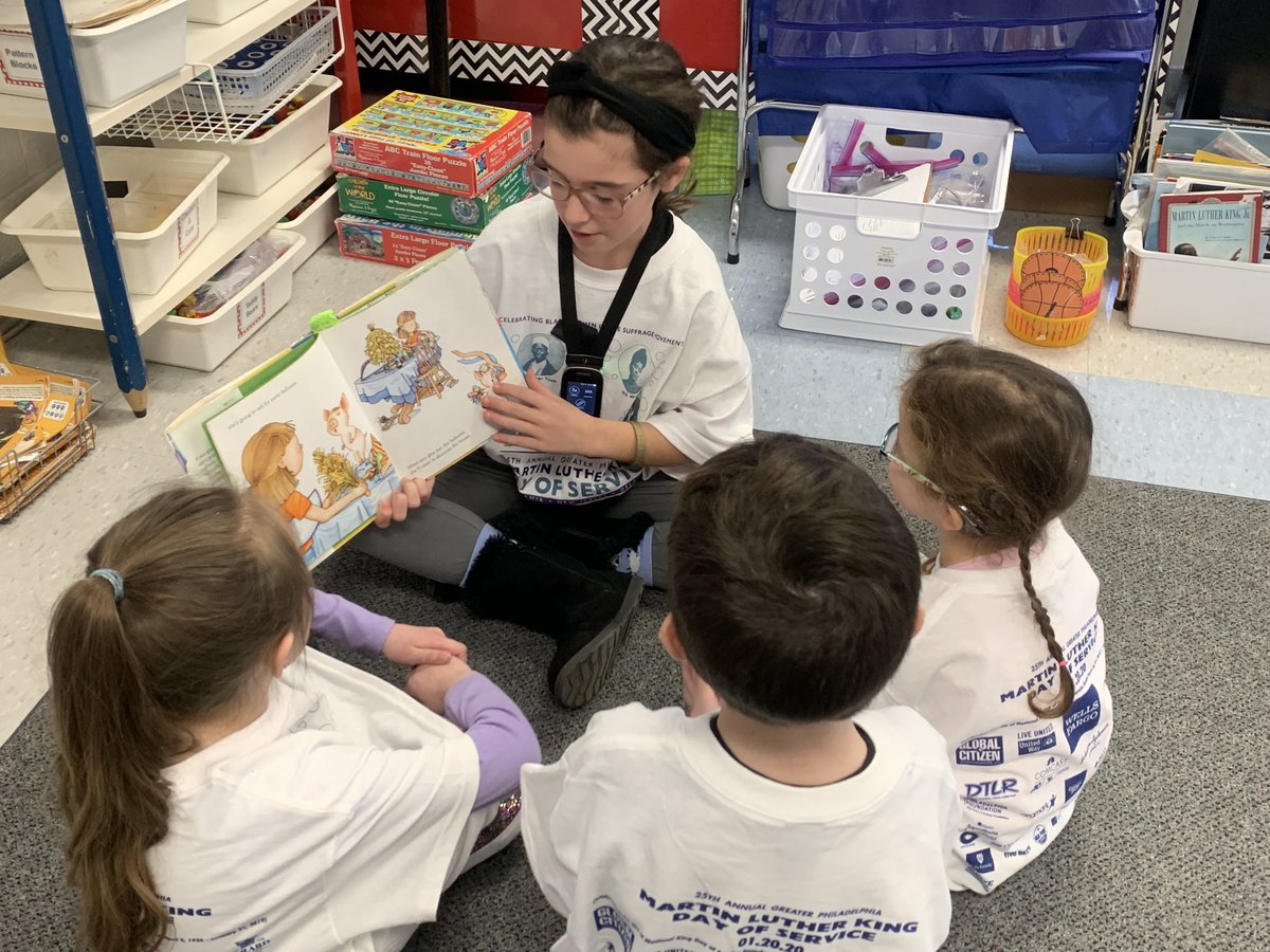 RoseTree_RTMSD's tweet image. Happy MLK Day of Service.  RoseTree Elementary is busy doing GOOD!