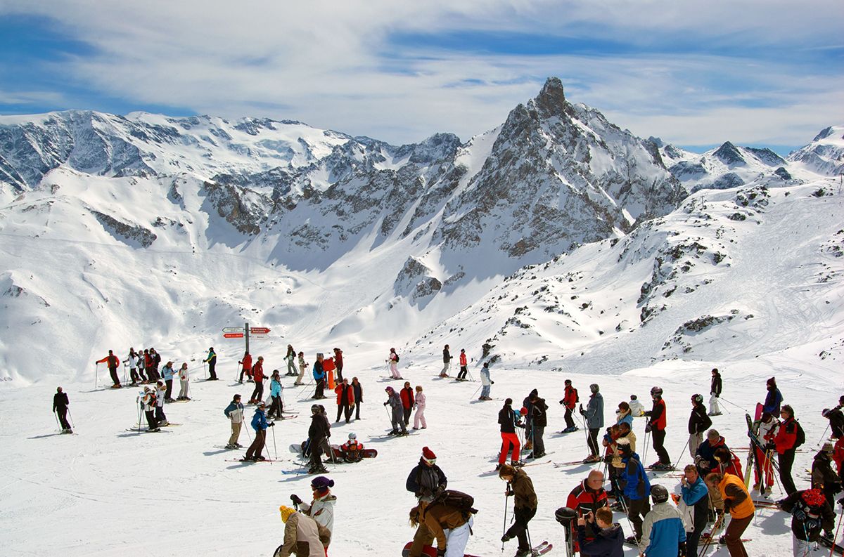 Nombreux sont les vacanciers qui ont choisi comme destination la #montagne pour profiter des fêtes de fin d’année. En 2019, les stations de montagne ont enregistré un taux d’occupation en nette hausse durant cette période. 
<a href="/tourmagtravel/">TourMaG.com</a> tourmag.com/Stations-de-mo…
