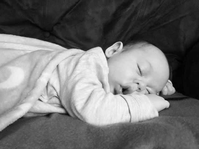 "I can’t put it into words how grateful we are that we have managed to create a family and it’s all down to you and your team." Thank you so much to Layla and Ashley for sharing this beautiful photograph of Elijah Fraser, we're so happy for you and your family #fertility
