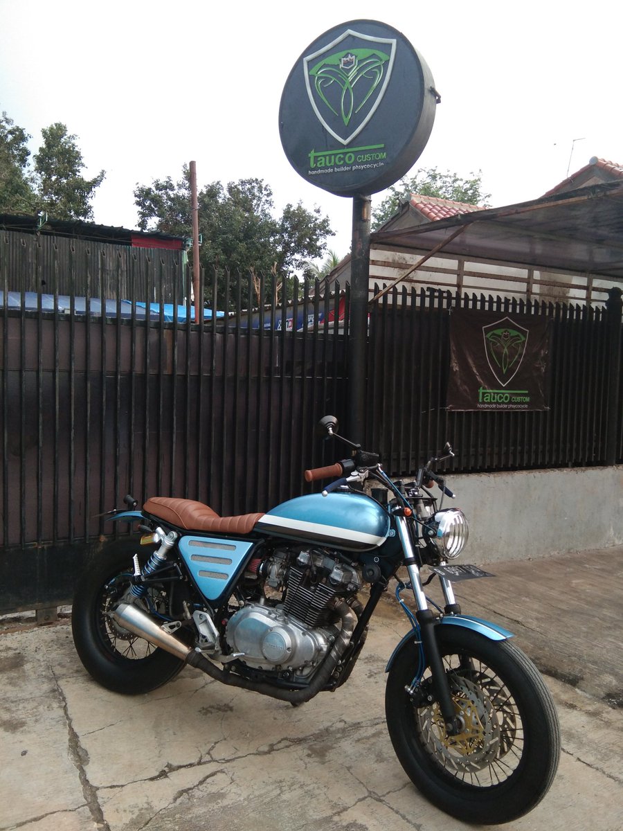 tcmc1994's tweet photo. Tauco custom reborn
.
.
.
#taucocustom
#suzukigs500 https://t.co/r3qWgZXIrT