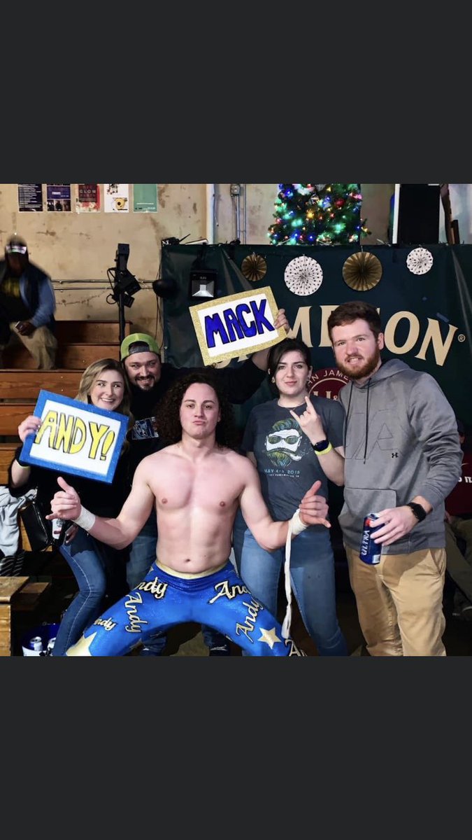 andymackpw's tweet photo. #Andymania runs wild @memrecroom @The901Wrestling my people are beautiful. Just like me #staroftheshow https://t.co/99v6bctXSy