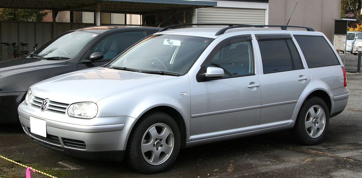 EEEInnovations's tweet photo. Onko autosi vanha, mutta toimiva ja haluat luottaa autoosi? Tee päivitys nykypäivään, tutustu tuotteisiimme ja näe autosi kunto reaaliajassa. https://t.co/kOsMX6RJCS https://t.co/p5V7vunUnw