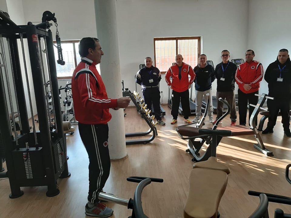 DurresPort's tweet photo. #Physicaltraining sequences @DurresPort #SecurityForces 👨🏻✈️.Squadron physical training is an imperative avenue #DPSF uses to ensure maintaining healthy physical&mental condition while increasing field efficiency in their daily performance.
#Security is a priority @DurresPort! 👨🏻✈️ https://t.co/xBd7jWPUKt