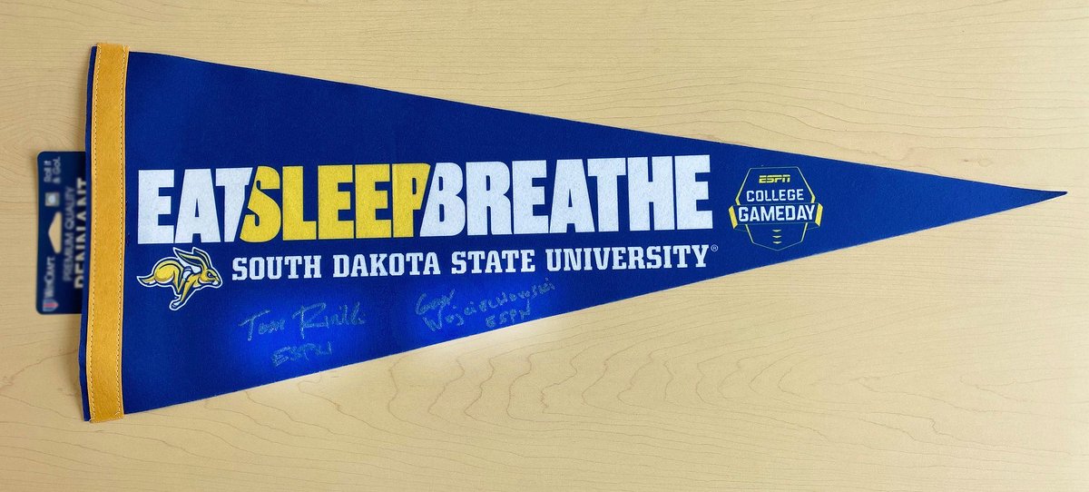 DaileyDoc's tweet photo. Remember when @CollegeGameDay came to @SDState ?  Hear from @SDState_COJO students who worked with @espn on our #coffeewithcojo podcast!  At 100 followers, we will draw for #BringtheBlue pennant signed by @GenoEspn and Tom Rinaldi! https://t.co/xYagMkssC4 https://t.co/thS25Fo1Yu