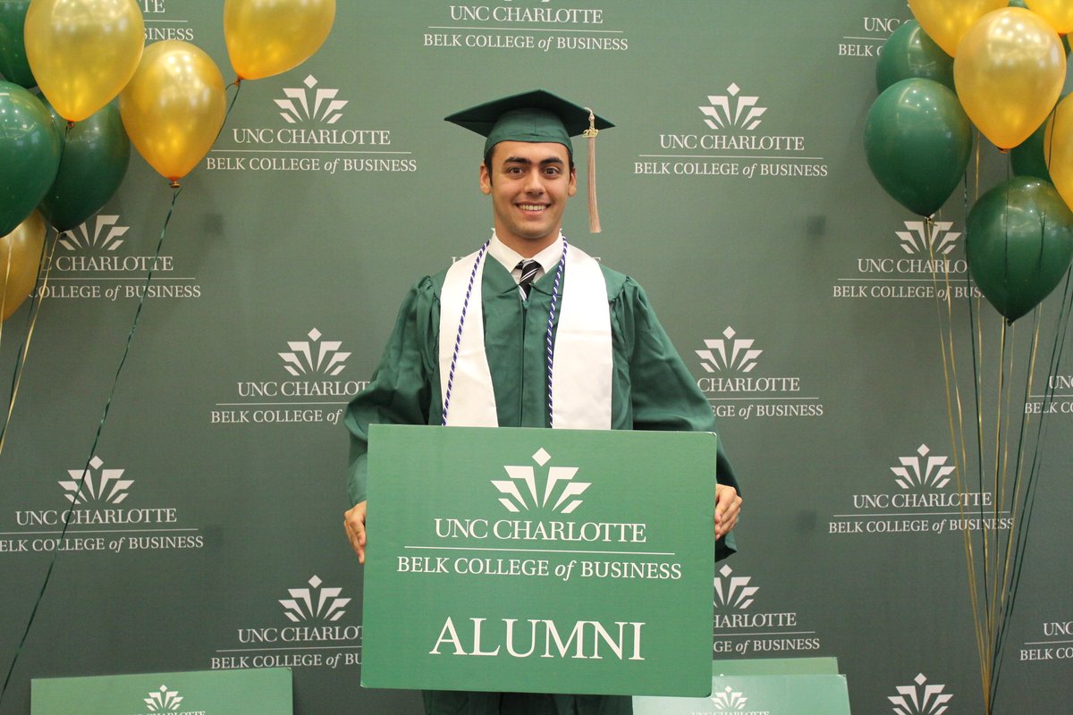 CLTBelkCollege's tweet photo. #FBFβLast month, over 700 undergraduate and graduate Belk College of Business students received their degrees from UNC Charlotte, increasing our powerful alumni network to over 32,000. Read more about #BelkCollege #49erGrad19 ππ€β‘οΈ https://t.co/Nd36BOV69b https://t.co/PSLtxpXNEs