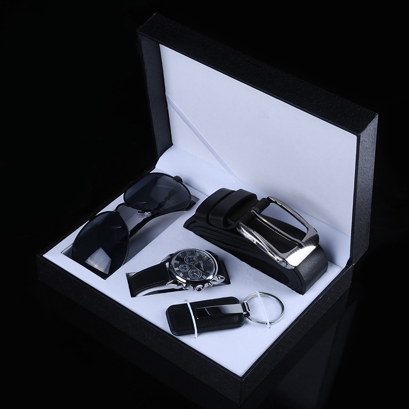 Lileamstore's tweet photo. Les nouveaux coffrets cadeaux pour hommes sont disponibles dès maintenant 🤩⬇️
Ne soyez plus à court d'idées :
https://t.co/UtO9nRkV4H
#cadeau #cadeauhomme #coffret #coffretcadeau #ideecadeau https://t.co/yCZMHGWv6b