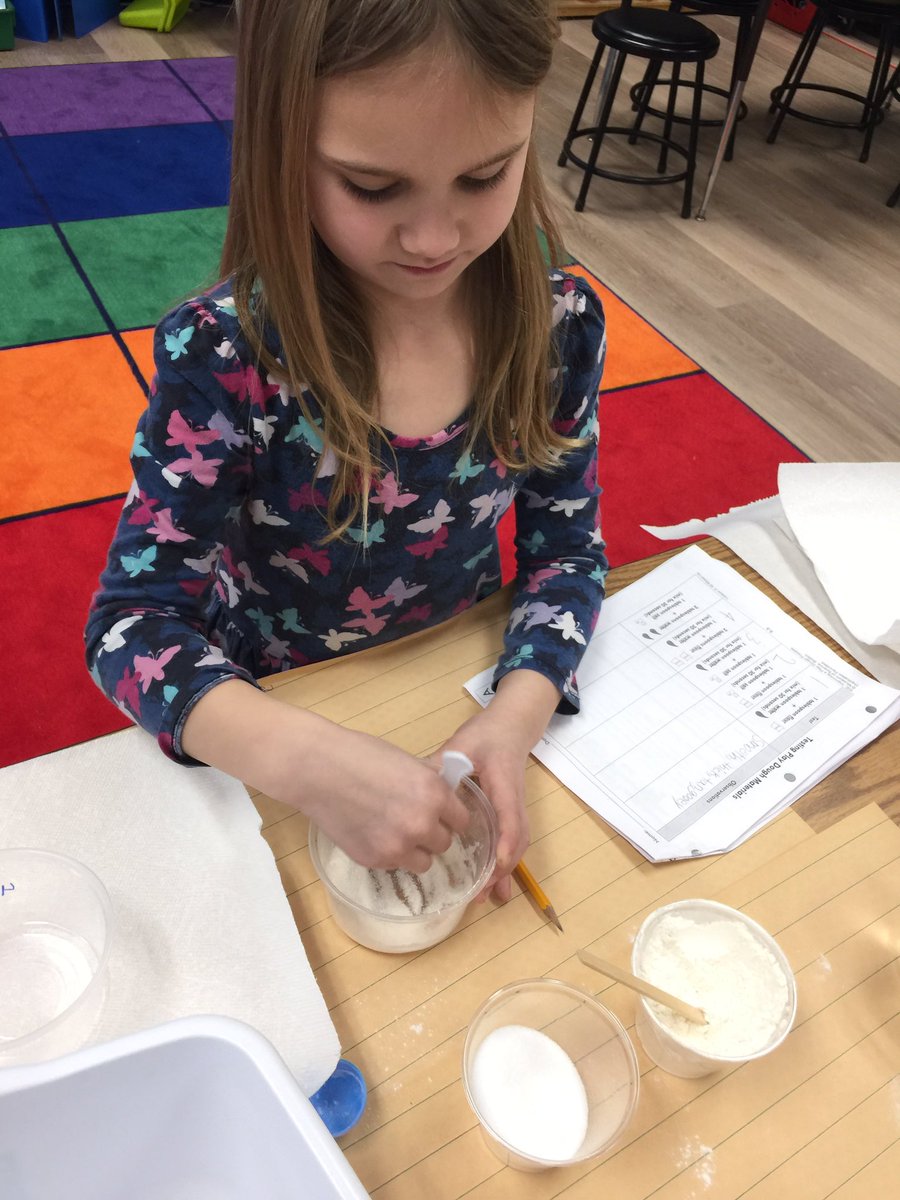 mrsramus's tweet photo. Second grade engineers test playdough materials and record their observations to improve the playdough process #parkavepride https://t.co/aMsVbEEMYw