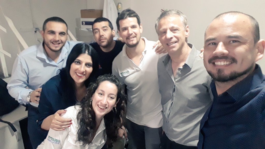 ChinoWally's tweet photo. Festejando el cumpleaños de nuestro querido gerente @pcabreraosdepym 
FELIZ CUMPLE PABLIN!!!
@Florenc59347193 @AVellilla @Dcordero331 @mhsanchez1988 @Osdepym @ClubOsdepym https://t.co/F3rdK42DTQ