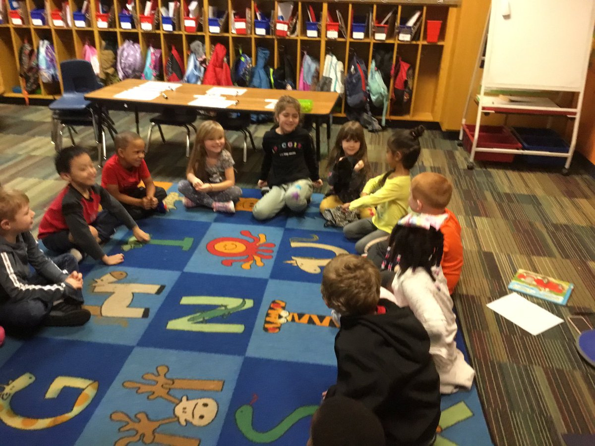 MrsSnodgrassCCE's tweet photo. We loved cooperating with our classmates and @ChristyBowling3 this morning! https://t.co/fYsTBRMsD0