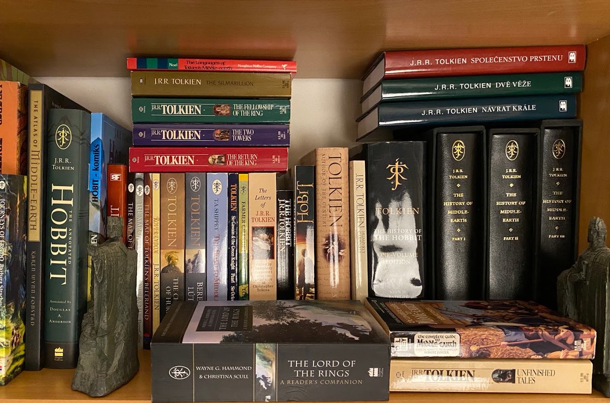 RomainBrunias's tweet photo. #RipChristopherTolkien Thank you for all the wonderful books. https://t.co/F6mH9R9xD0