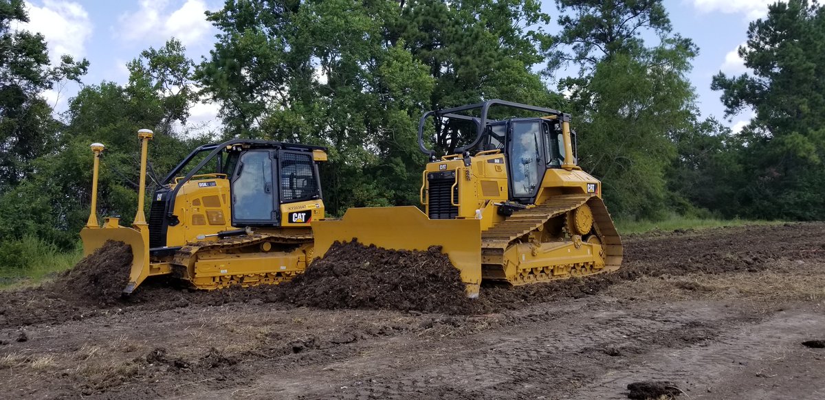 Mustang_Cat_'s tweet photo. Congratulations to Luis Ramos for taking 1st place in our December #EmployeePhotoContest. 🏆#LetsWorkTogether #MustangCAT #CATEquipment #HeavyEquipment #JobSite #Construction #DirtLife #BigIron #HeavyMachinery #Machinery #CATYellow #Texas #Houston https://t.co/6RyCJhvxHG