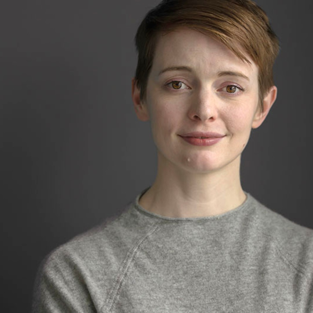 danceartsca's tweet photo. New Year, new #gradflash! We are delighted to feature award-winning author Emily St. John Mandel as this week's alumni! Her previous novels include Station Eleven, set to be adapted into a 10-episode series by Patrick Somerville, creator of Maniac https://t.co/WsRzom6H6F