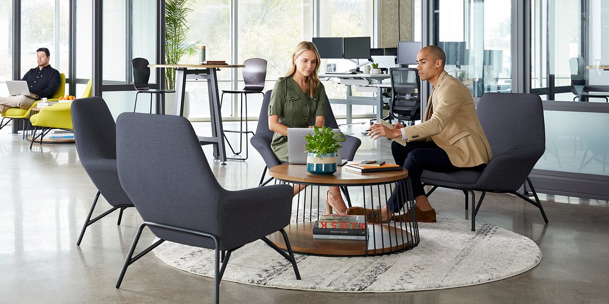 One of the most important office design trends today? Variety. Informal meeting areas, quiet pods and booths, and shared work tables are replacing traditional standard desks. <a href="/Forbes/">Forbes</a> has more on this trend. bddy.me/2Rpt2Kd #VariSpace #WorkElevated