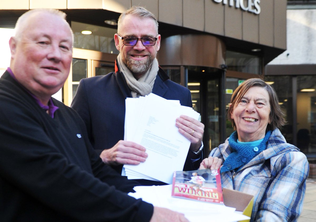 Woking_NewsMail's tweet photo. Over 1,500 letters of support for the #CardinalCourt #development have been delivered to @wokingcouncil by club chairman Rosemary Johnson, some coming from as far away as Tanzania and New Zealand. See https://t.co/Wn0Cj777xb or the 16 Jan News & Mail #Woking #Community https://t.co/tWeNNPdcso