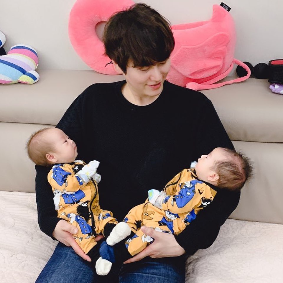 mininattie's tweet photo. น้าคยูกับเยจุนฮาจุนน่ารักมากเลย​ :) https://t.co/X4H0nwUDlL