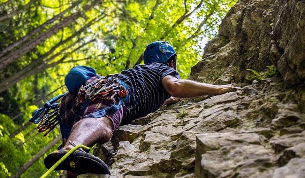touringwala's tweet photo. Take part in adventure sports fest at Horsley Hills, Andhra Pradesh

#AndhraPradesh #HorsleyHills #Travel #AdventureSportsFestival #Adevnture #Travel #Tourism #IncredibleIndia @APTDCofficial #Touringwala @sreenuzz 

https://t.co/pN4pVtkFnP https://t.co/HYBJYthDjH