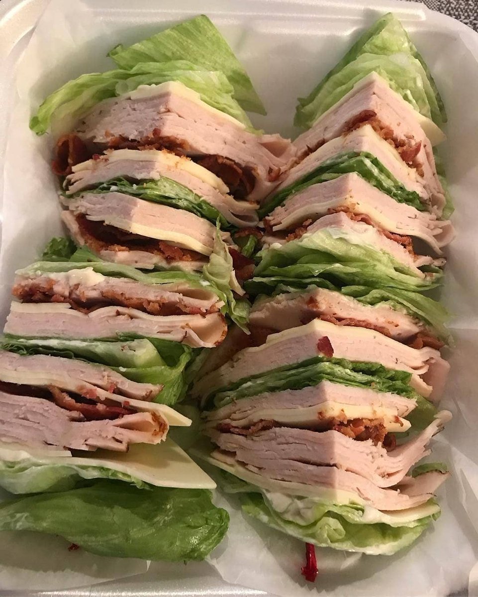 RamonJMitchell1's tweet photo. 🤤 Keto turkey club 😋 Great idea for dinner! 👇 Tag your friends ❤ Hundred keto recipes can be found on my story highlight
#ketodiet #ketogenicdiet #ketofordummies #easyketo #quickketo #ketones #ketogeniclifestyle https://t.co/m4gHomJhgd