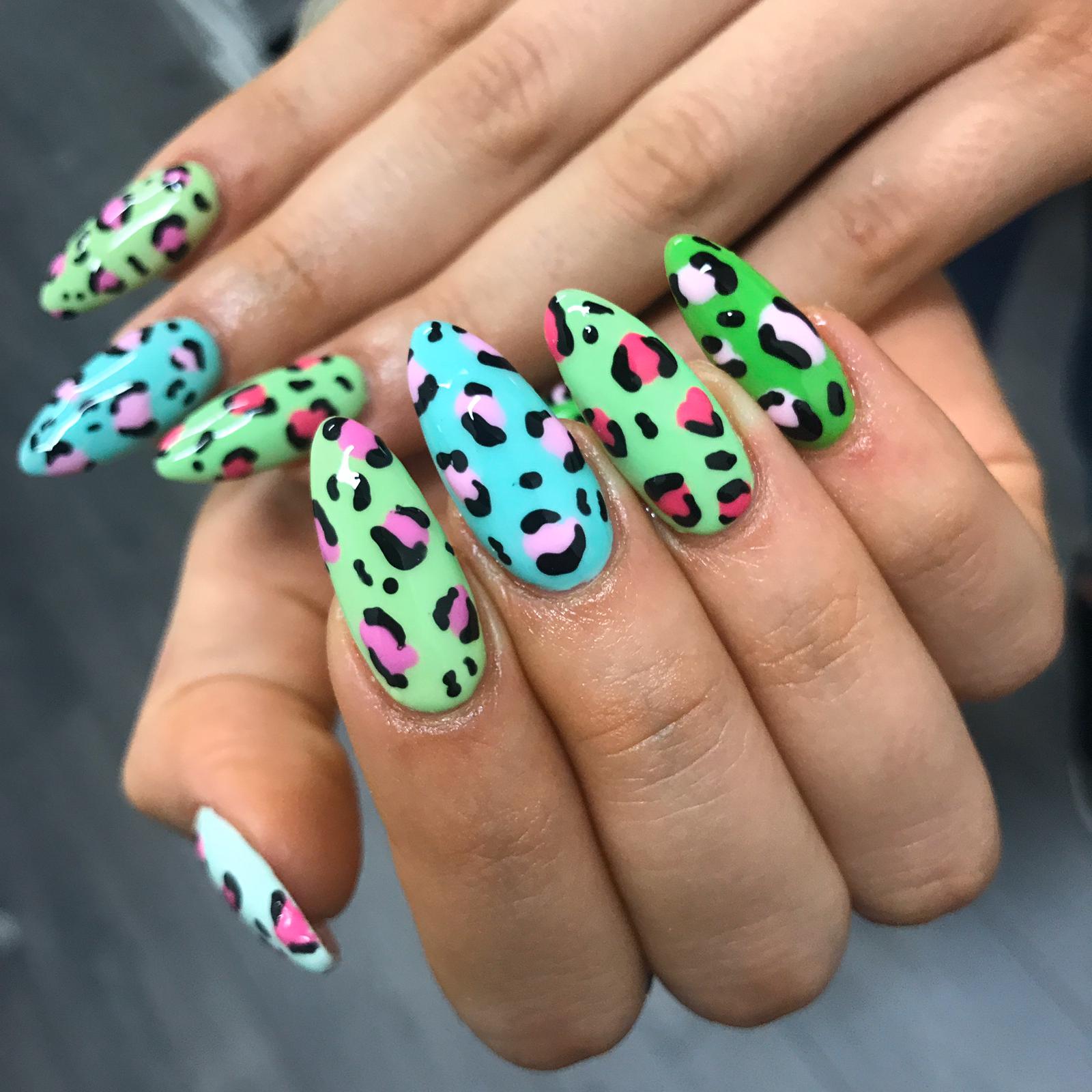 Preen on X: Obsessed with animal print on the nails! These were completely hand  painted by Nat too! #acrylicnails #nails #nailart #gelpolish  @the_gelbottle_inc  / X