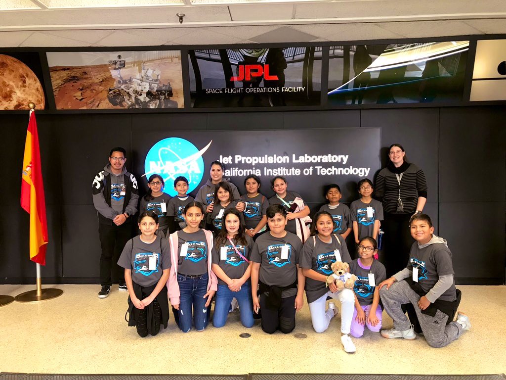 TheSTEMDude's tweet photo. NASA- Jet Propulsion Lab fieldtrip https://t.co/zBAaMMa6Xy