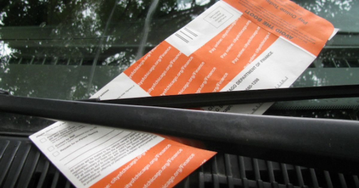 BlockClubCHI's tweet photo. Driver's licenses will soon no longer be suspended for non-moving violations.
https://t.co/muDg7Wvuqu https://t.co/3MoqZJCE0l