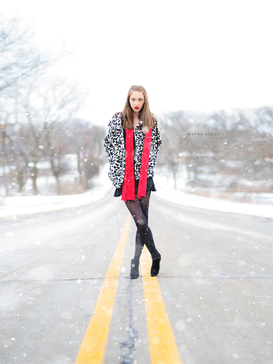 Are you ready for another snowy weekend? ❄❄❄
Love this entire look, @maddylicea  !! #moxiedesign
