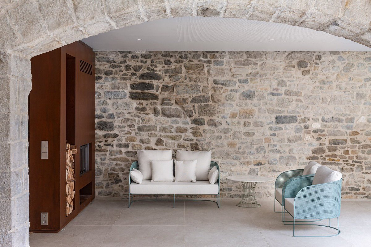 isi__mar's tweet photo. Today we present the ARENA collection at @MaisonObjet
Join us at Hall 6 - Stand I144 J143 and don’t miss our NEW CATALOGUE 2020! ➡️ https://t.co/IOKAXWHXSr ⬅️
#iSiMAR #MaisonObjet #MaisonandObjet2020 #outdoorfurniture #interiordesign #wirefurniture #ARENAcollection https://t.co/IWFkfYbphO