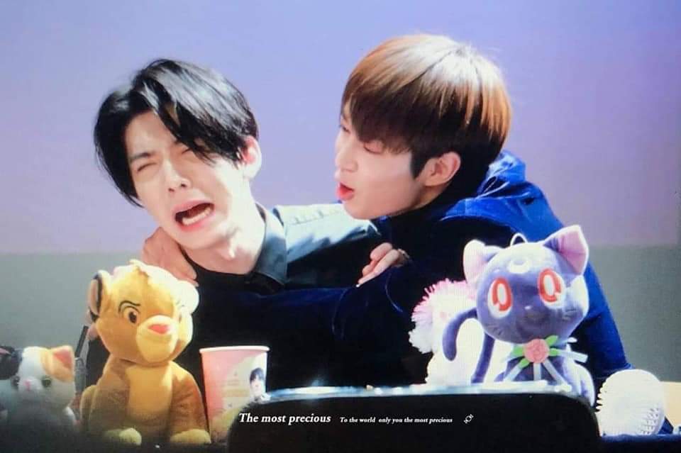 biwoo717's tweet image. ไม่ร้องไห้ตอนชนะรางวัลแต่ร้องไห้เพราะดาวอนสกินชิพ